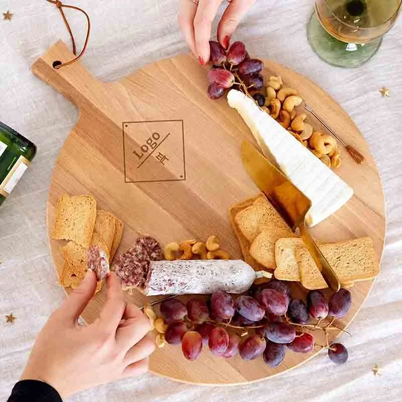 Gegraveerde borrelplank relatiegeschenk